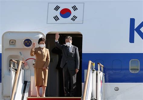歷任南韓總統 掛八仙彩時辰